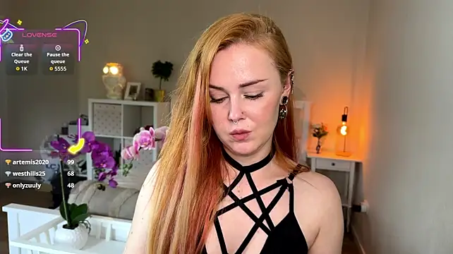 Sargonium999 stripchat live cam model