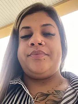 kahreal stripchat live cam model