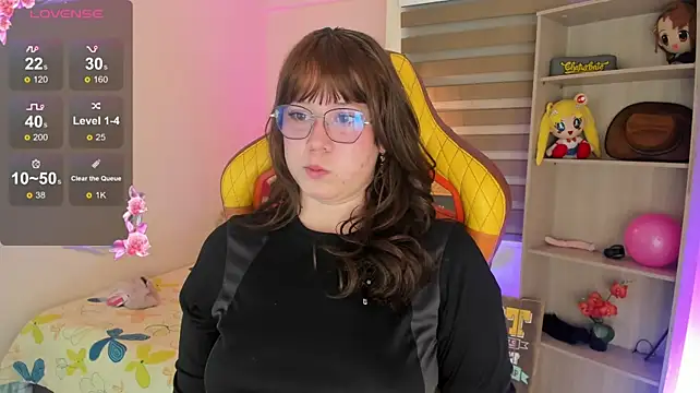 Ellie_Doll_ stripchat live cam model