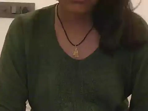Urfi_Singh stripchat live cam model