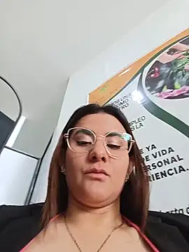 _Melisa-1 stripchat live cam model