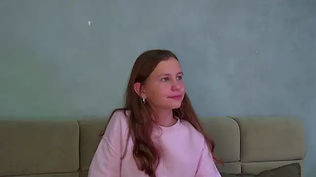 EliDarks stripchat live cam model