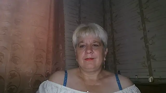 LizaRain777 stripchat live cam model