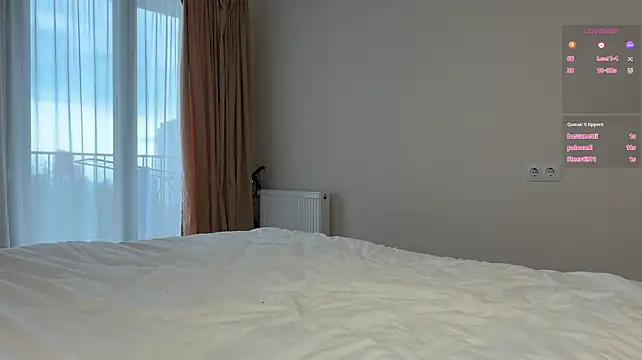 GlaydsLeveto stripchat live cam model