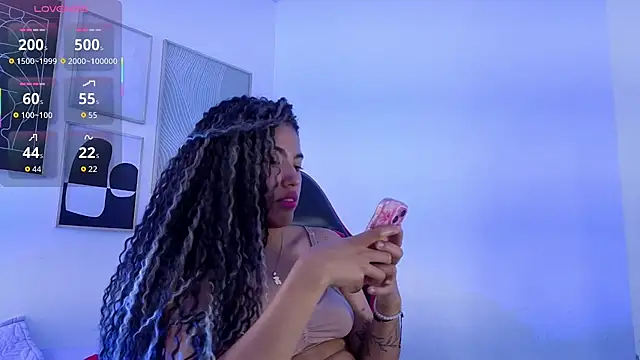 _lili_rose_ stripchat live cam model
