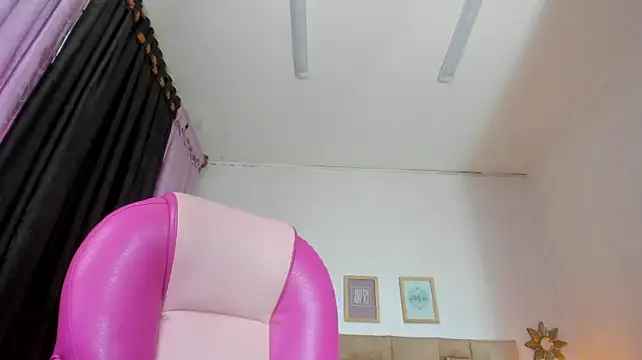 melody_ebonny stripchat live cam model