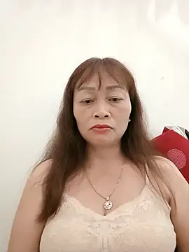 Baby-ladyboobs2026 stripchat live cam model