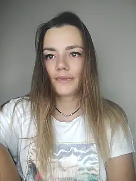 KrissSexi stripchat live cam model