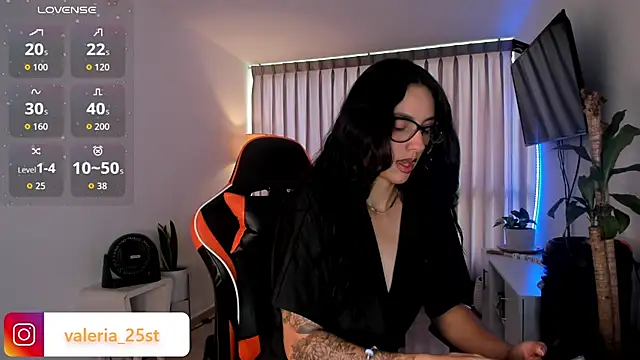 valeriia25_ stripchat live cam model