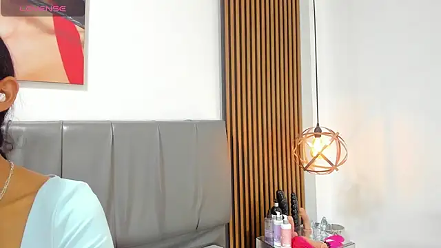 iisabella_noa stripchat live cam model