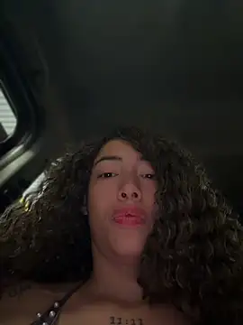 roxyrougee stripchat live cam model
