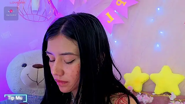 april_bennett stripchat live cam model