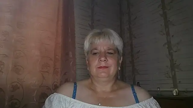 LizaRain777 stripchat live cam model