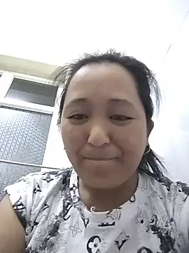 Candy-Happy68 stripchat live cam model