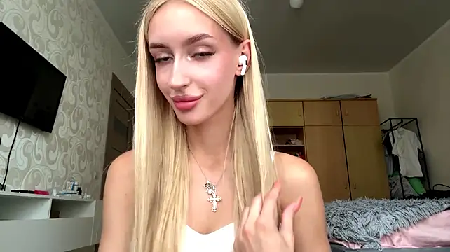 TanekaAmela stripchat live cam model