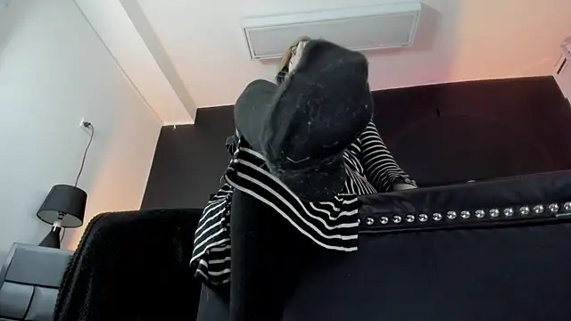 _Jade_16 stripchat live cam model