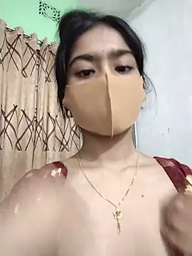 Arisha- stripchat live cam model