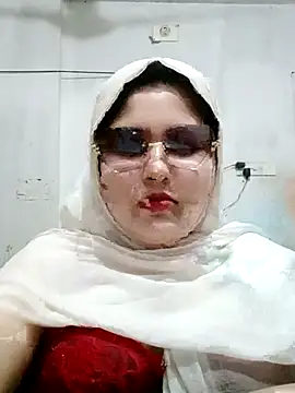 Nusrat-N stripchat live cam model