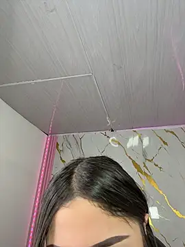babyy_nicols_m stripchat live cam model