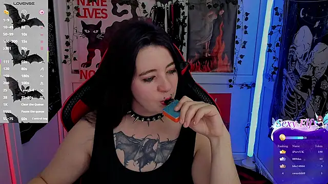 PurpleRune stripchat live cam model