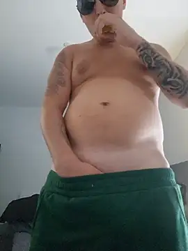 Gaz0010 stripchat live cam model