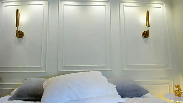 Karla_Hudsson stripchat live cam model