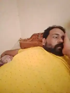 elpoop7305 stripchat live cam model