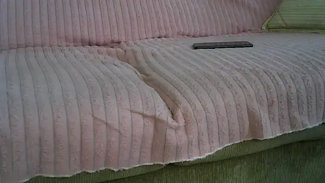 AmoraHotwife stripchat live cam model