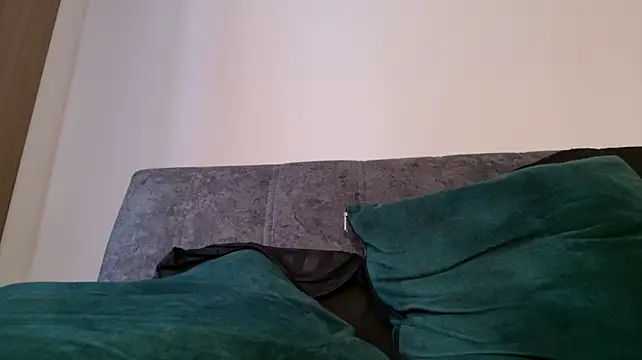 Edward_oa stripchat live cam model
