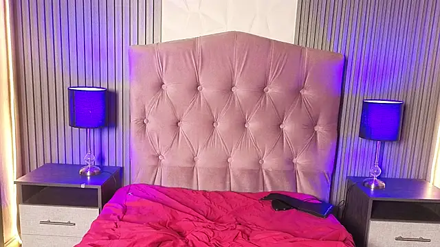 giann_hs stripchat live cam model