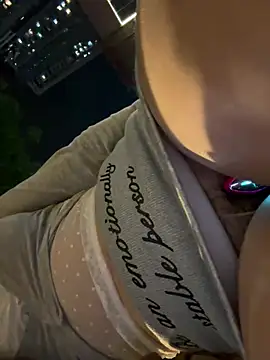 yourkeer stripchat live cam model