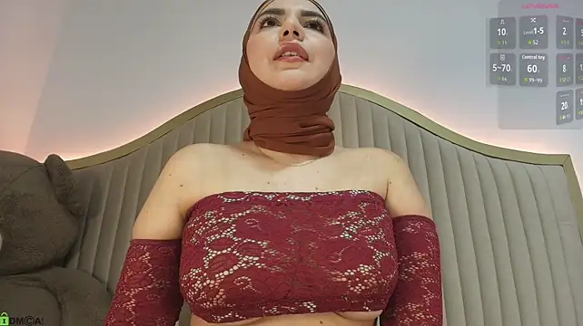 dalilasaadi_ stripchat live cam model