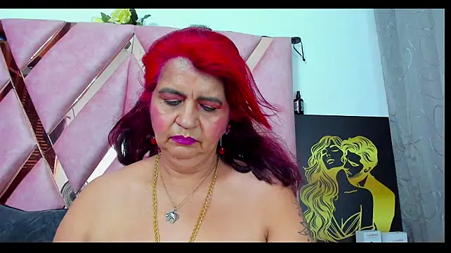 RoxetteMature stripchat live cam model