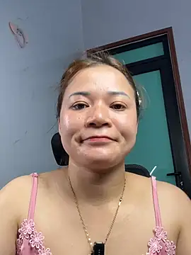 Miu_bong stripchat live cam model
