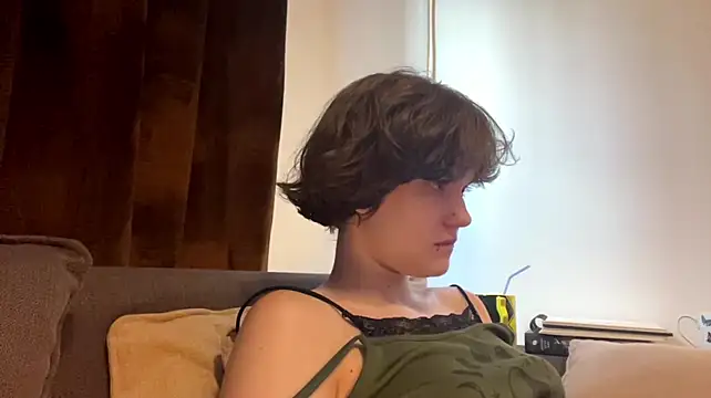 HeyFriren stripchat live cam model