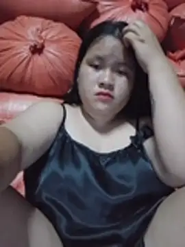 Joy-yy stripchat live cam model
