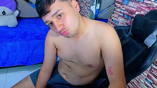 Ian_Grant stripchat live cam model