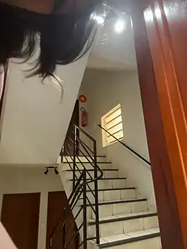 amooraaamoon stripchat live cam model