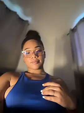 ashley_Tompson1 stripchat live cam model
