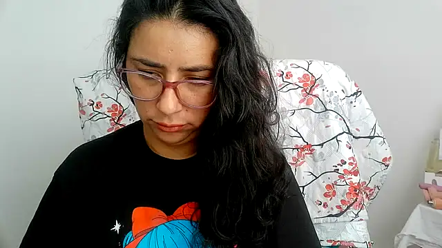 Im_Alma_ stripchat live cam model