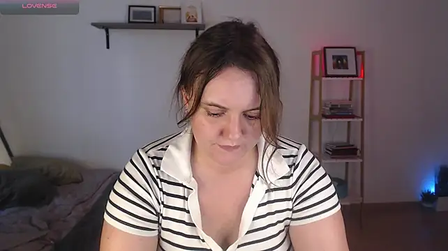 VivianMarble stripchat live cam model