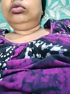 Priya-vijay stripchat live cam model