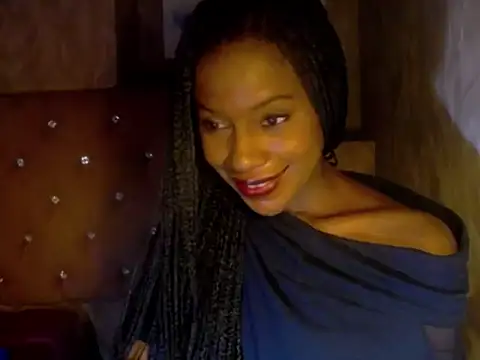 Blesiniha stripchat live cam model