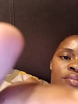 Rose_69x stripchat live cam model
