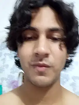 foxxzainn stripchat live cam model