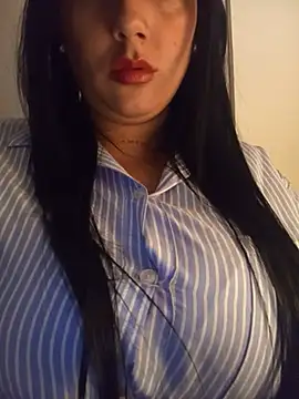 Lupita74 stripchat live cam model