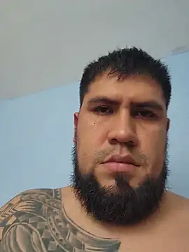 omarcastavergas stripchat live cam model