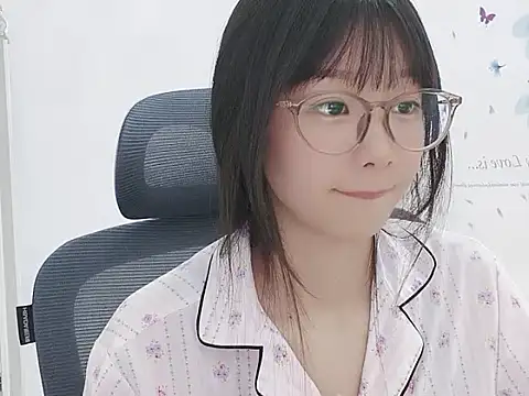 angel_81 stripchat live cam model