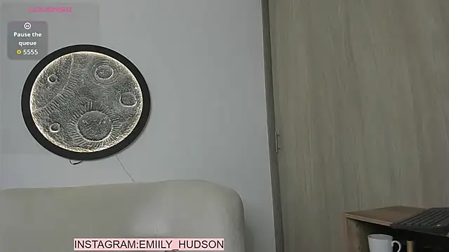 emily_huddson_ stripchat live cam model