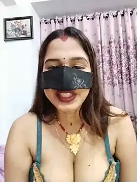 BD_sunny_leone stripchat live cam model